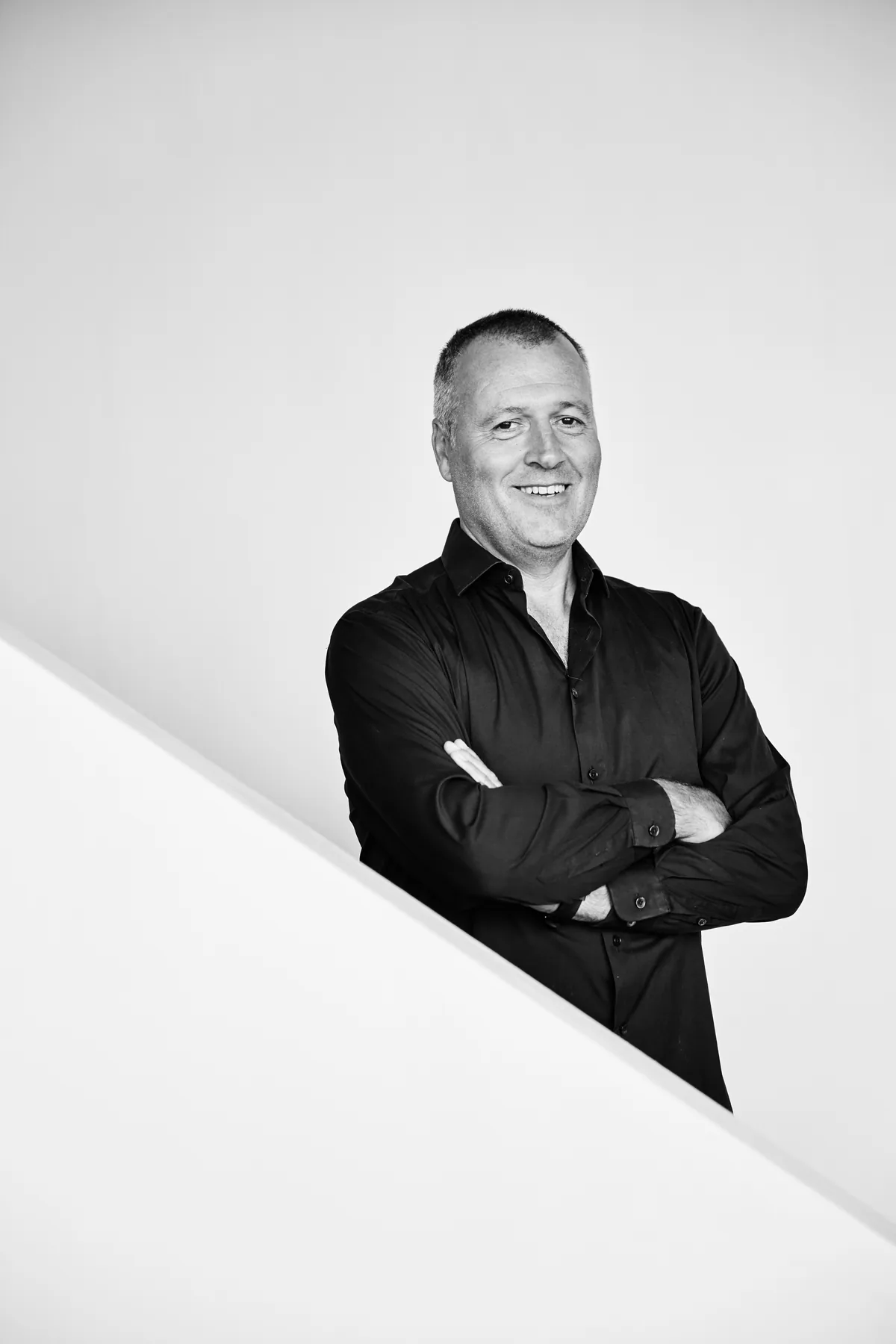 Zwart-witportret van oprichter Luc Callant